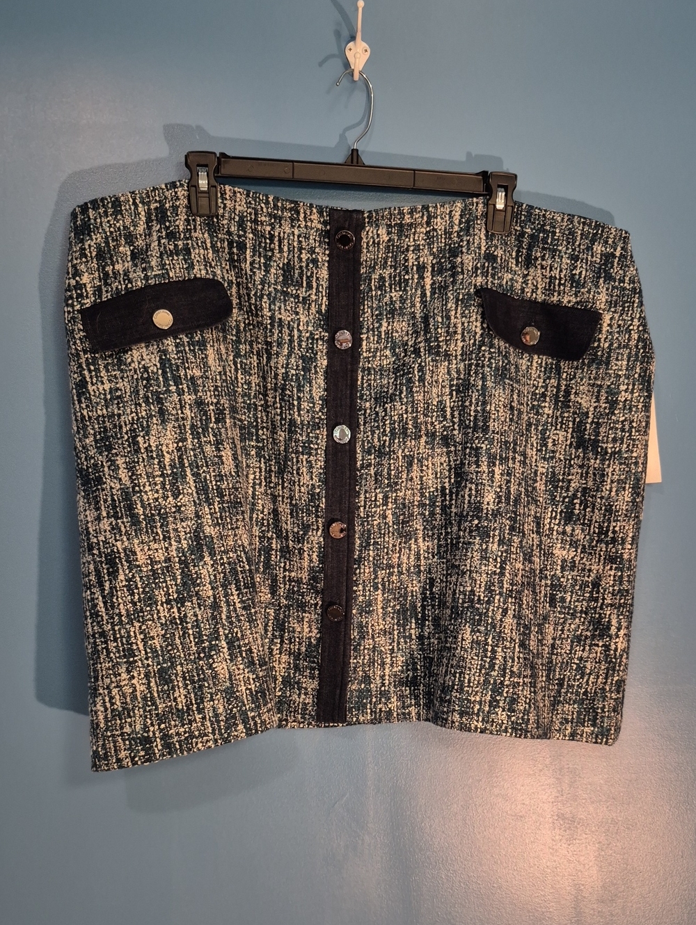 Calvin Klein Navy and Cream Tweed Button-Front Mini Skirt with Pocket Flaps